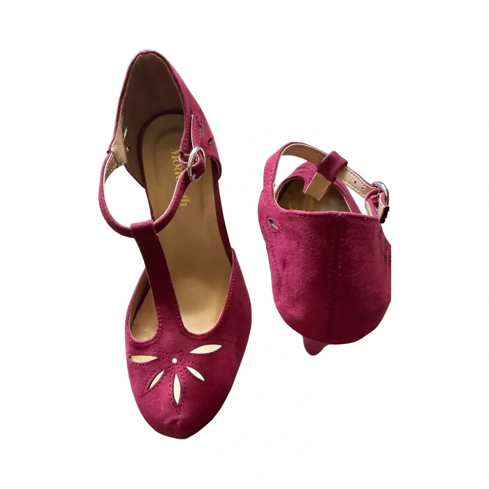 Rockabilly Pinup Burgundy T-Shape Heels ModCloth - Picture 5 of 17
